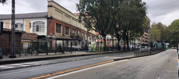 3 rooms Commercial property in Turin, Italy No. 165406 19