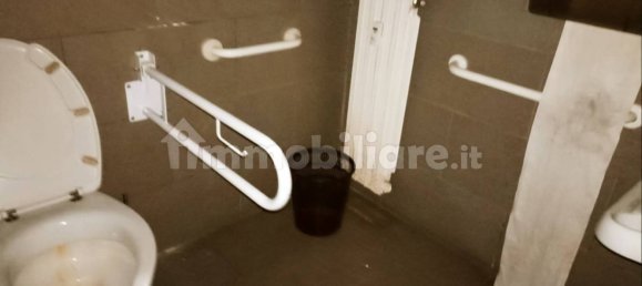 3 rooms Commercial property in Turin, Italy No. 165406 35