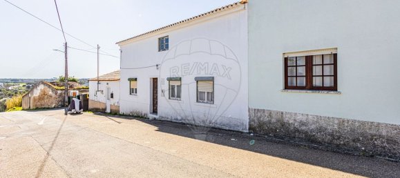 2 bedrooms House in Santarem, Portugal No. 185743 24