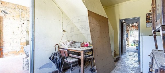 2 bedrooms House in Santarem, Portugal No. 185743 3