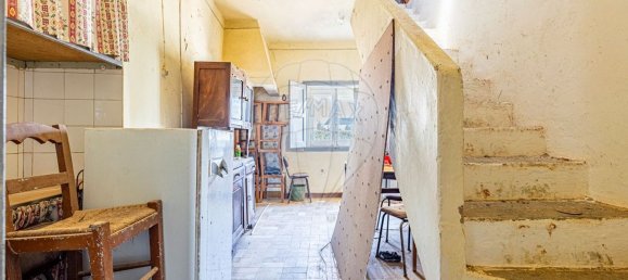 2 bedrooms House in Santarem, Portugal No. 185743 4