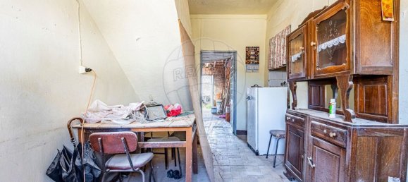 2 bedrooms House in Santarem, Portugal No. 185743 2