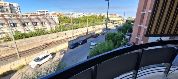 Apartamento de 4 dormitorios en Trani, Italy No. 342955 9