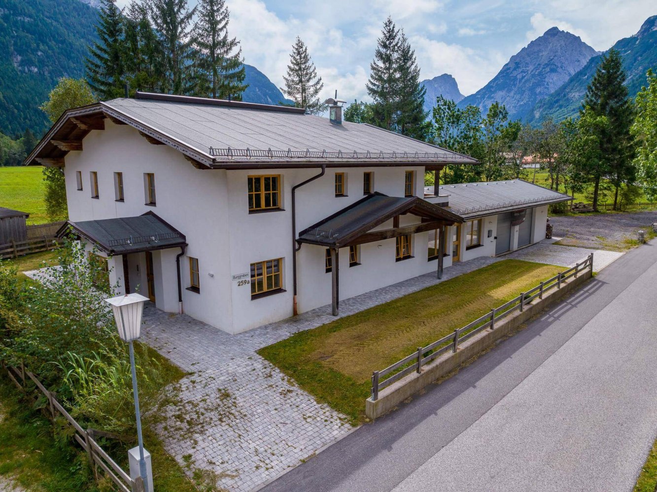 5 bedrooms House in Leutasch, Austria No. 150017