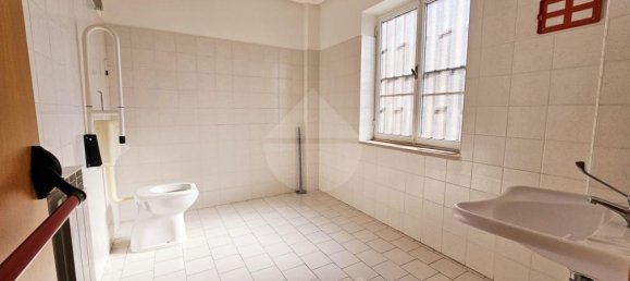 1غرفة عقار تجاري في Palo del Colle, Italy رقم 135150 14