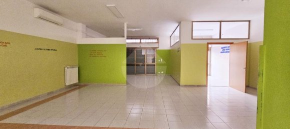 1غرفة عقار تجاري في Palo del Colle, Italy رقم 135150 5