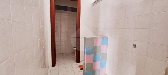 1غرفة عقار تجاري في Palo del Colle, Italy رقم 135150 13