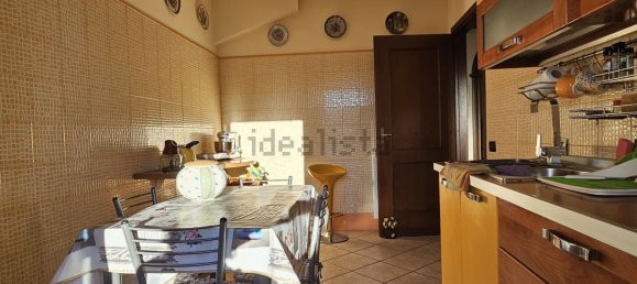 6 rooms House in Guidonia Montecelio, Italy No. 195320 6