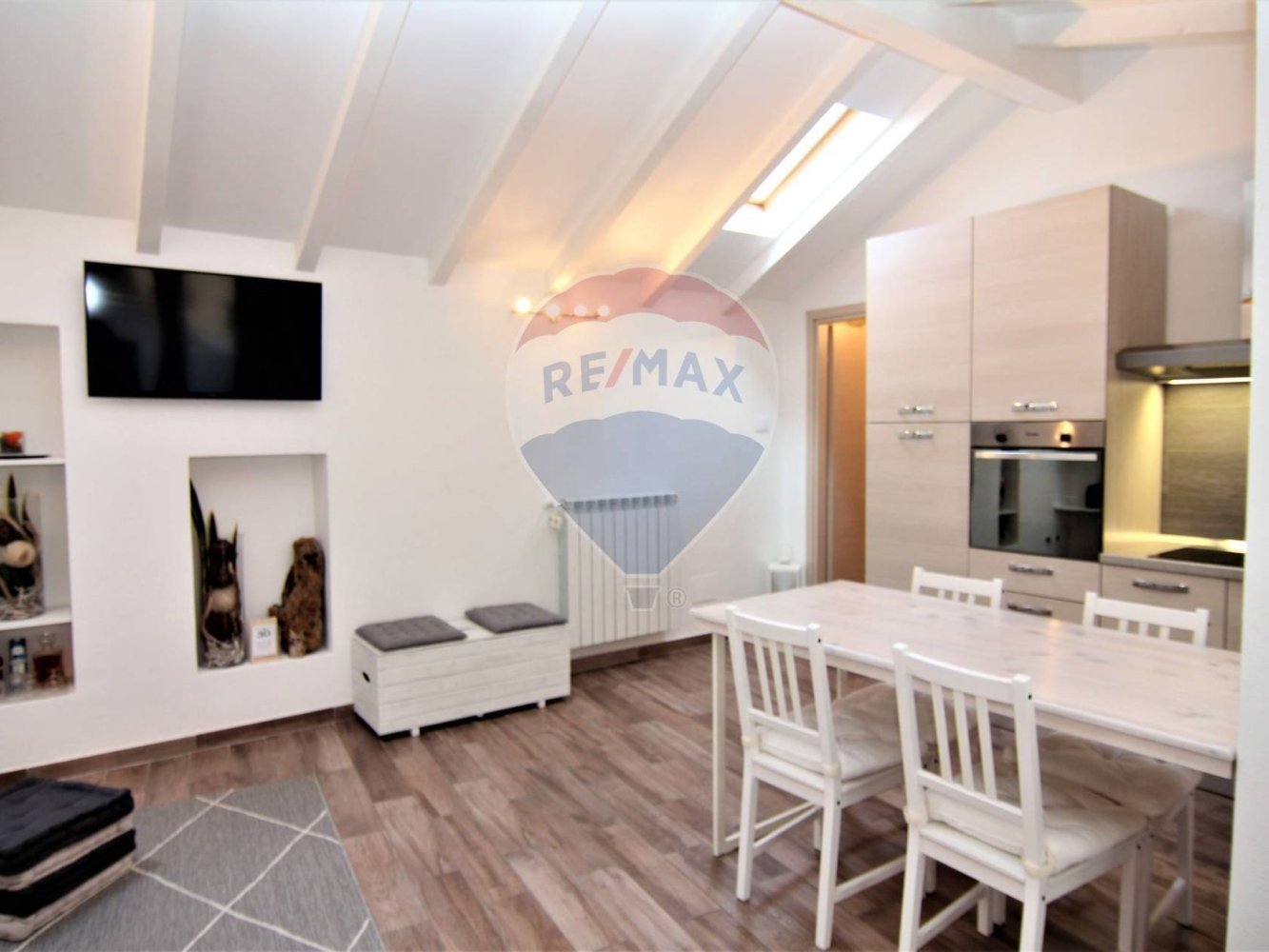 1 chambre Appartement à Malnate, Italy No. 13404