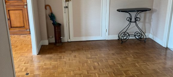 3 bedrooms Apartment in Sonchamp, France No. 290398 4