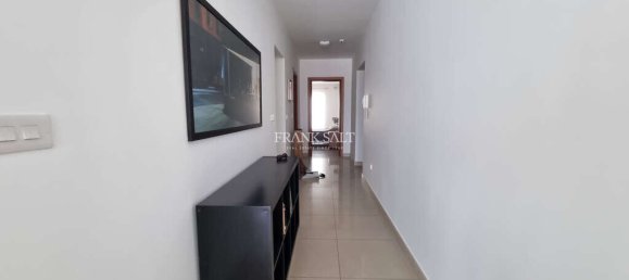 1 غرف نوم شقة في Gzira, Malta رقم 11704 6