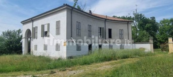 8 Schlafzimmer Villa in Modena, Italy, Nr. 140702 35