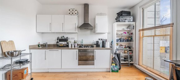 1 bedroom Apartment in London, United Kingdom No. 11124 6