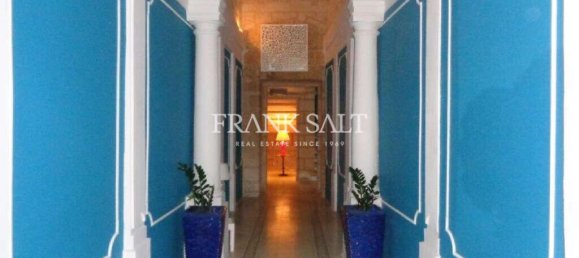 4 bedrooms Townhouse in Birkirkara, Malta No. 2443 10