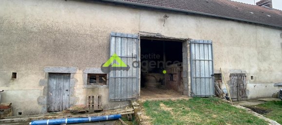 3 bedrooms House in Saint-Loup, France No. 95903 23