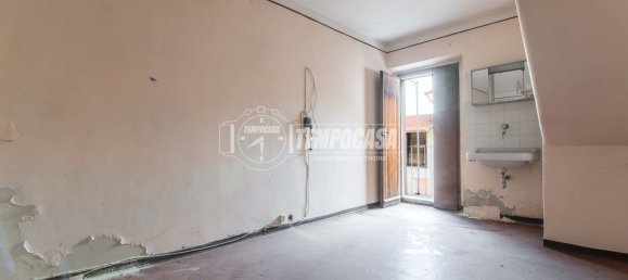 3 chambres Appartement à Appiano Gentile, Italy No. 312573 8