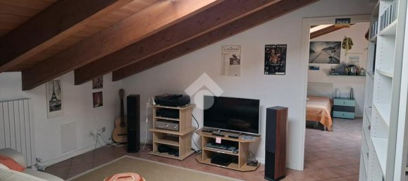 Apartamento de 3 dormitorios en Valsamoggia, Italy No. 257875 9