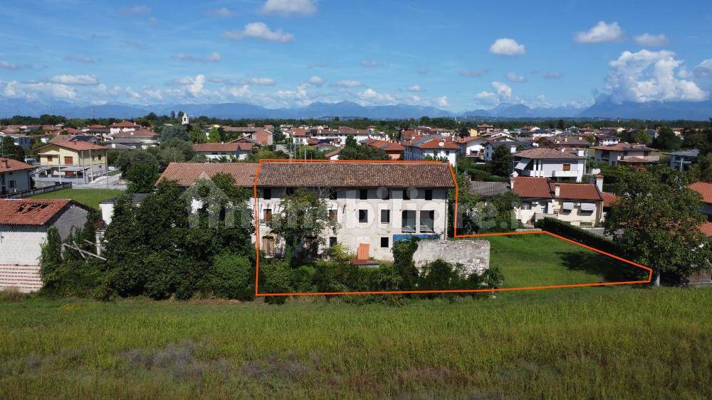 3 chambres Maison à Udine, Italy No. 342278