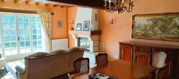 Casa de 3 dormitorios en Tavers, France No. 70374 2