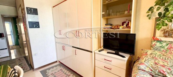 2 bedrooms Apartment in Senigallia, Italy No. 332506 9