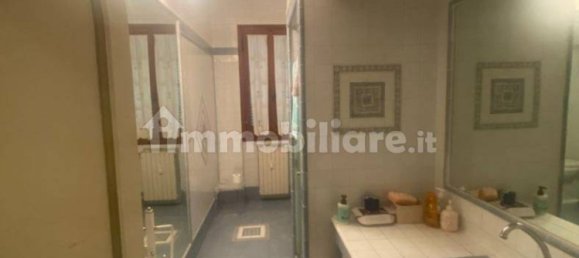 Apartamento de 4 dormitorios en Arezzo, Italy No. 45014 24