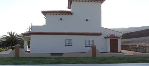 4 bedrooms House in Arriate, Spain No. 69186 69