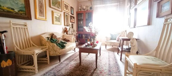 4 bedrooms Apartment in Rome, Italy No. 289843 10