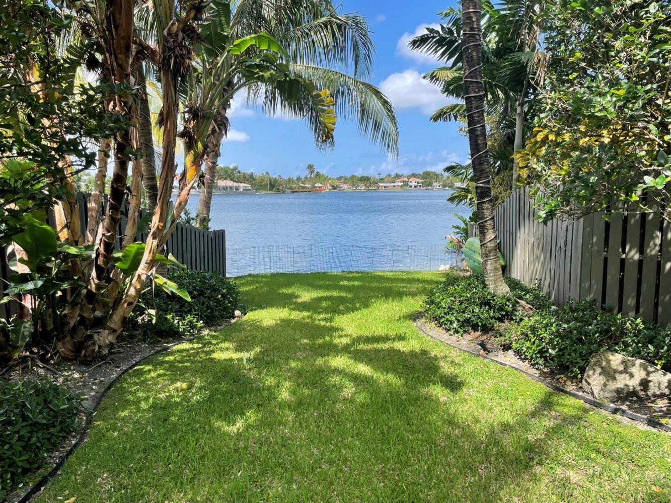 4 Schlafzimmer Villa in Miami, USA, Nr. 613697