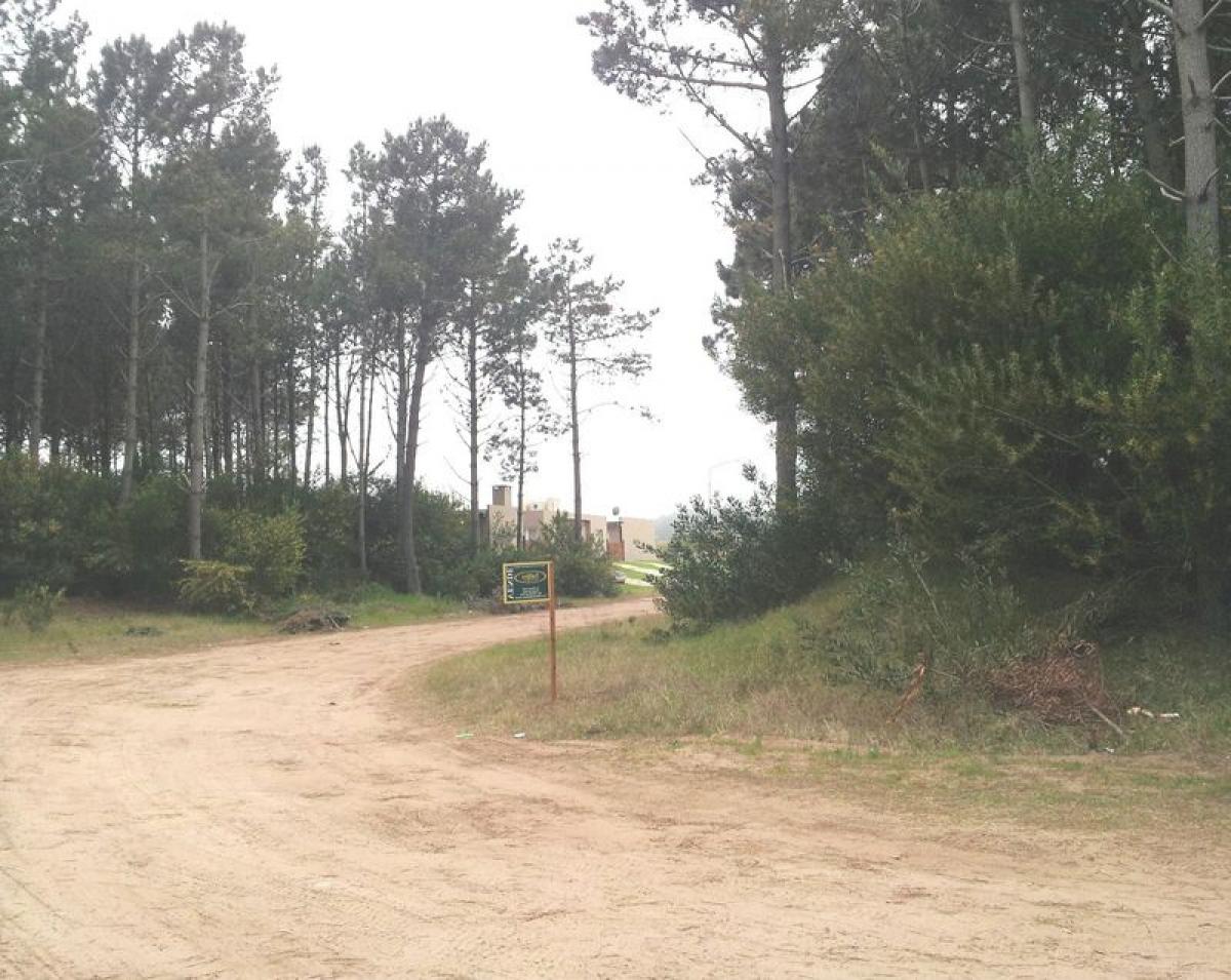  Land in Mar del Plata, Argentina No. 122090