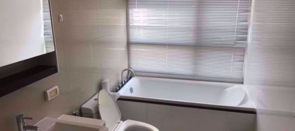 3 bedrooms Condo in Watthana, Thailand No. 10388 4