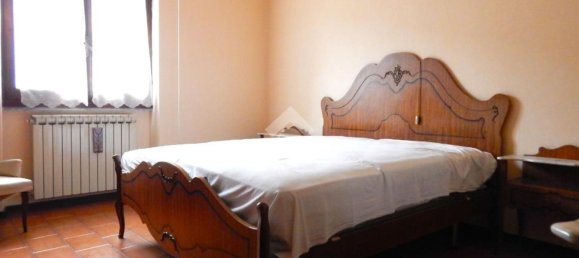 7-salle Maison à Isola Dovarese, Italy No. 212861 14