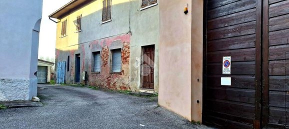 7-salle Maison à Isola Dovarese, Italy No. 212861 33