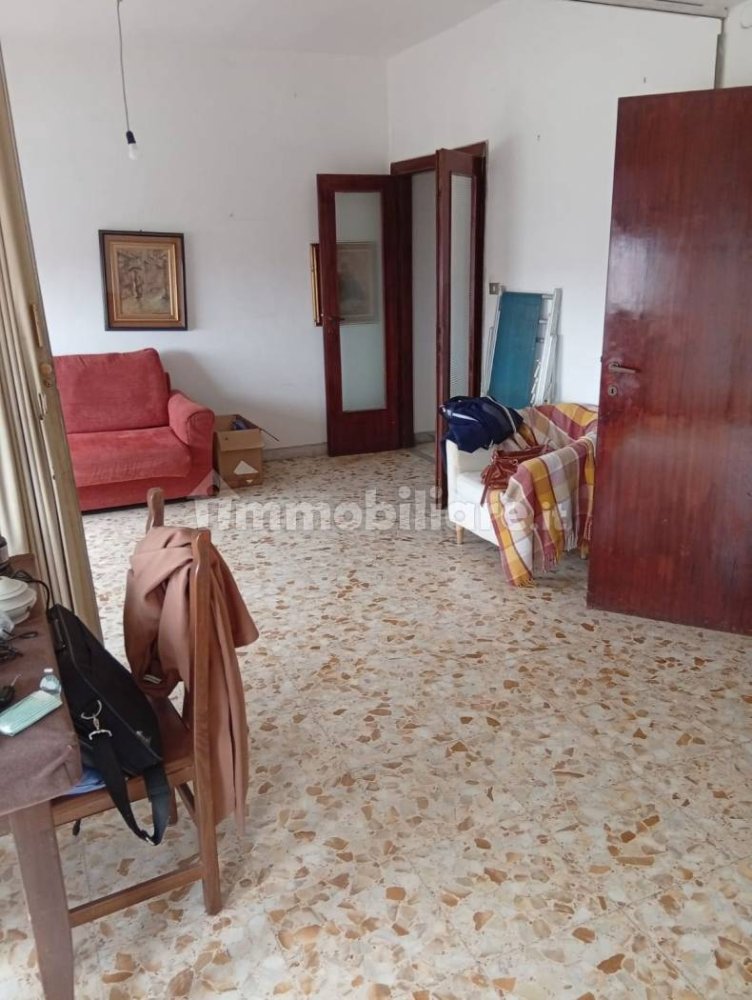 Apartamento de 3 dormitorios en Naples, Italy No. 12464