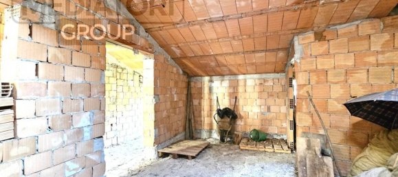 5 rooms Villa in Serravalle Pistoiese, Italy No. 27098 37