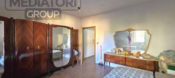 5 rooms Villa in Serravalle Pistoiese, Italy No. 27098 26