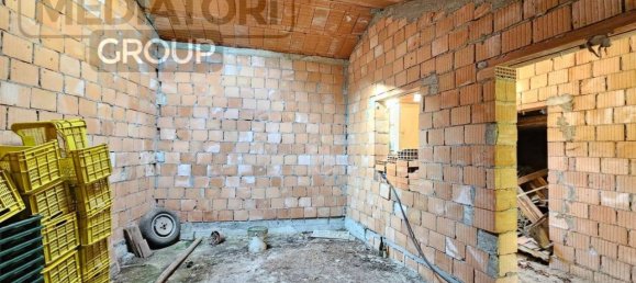 5 rooms Villa in Serravalle Pistoiese, Italy No. 27098 38