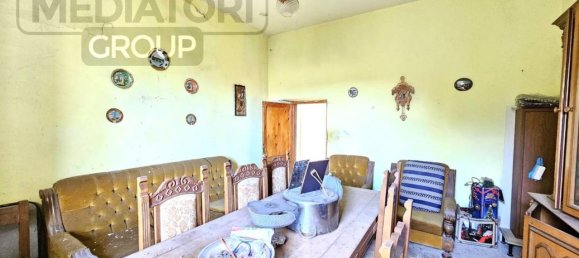 5 rooms Villa in Serravalle Pistoiese, Italy No. 27098 5