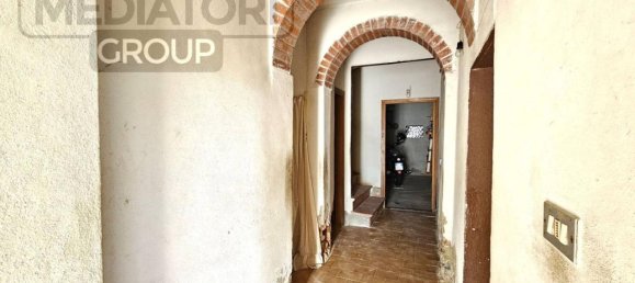 5 rooms Villa in Serravalle Pistoiese, Italy No. 27098 14
