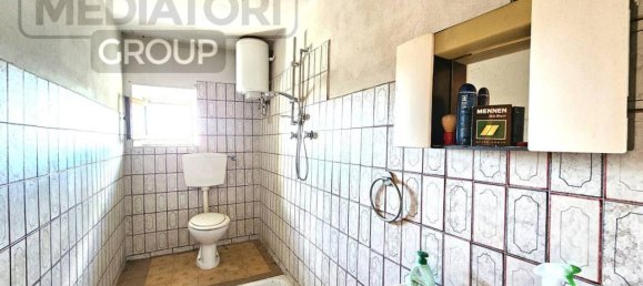 5 rooms Villa in Serravalle Pistoiese, Italy No. 27098 30