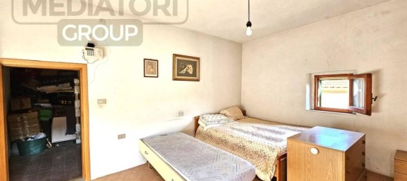 5 rooms Villa in Serravalle Pistoiese, Italy No. 27098 32