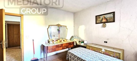5 rooms Villa in Serravalle Pistoiese, Italy No. 27098 25