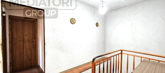 5 rooms Villa in Serravalle Pistoiese, Italy No. 27098 22