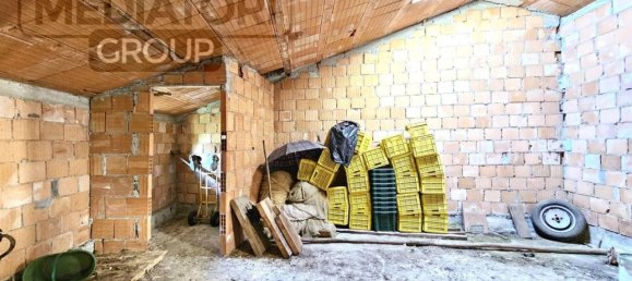 5 rooms Villa in Serravalle Pistoiese, Italy No. 27098 36