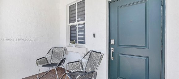 3 dormitorios dúplex en venta en Miami, Miami-Dade, Florida, USA № 615623 29