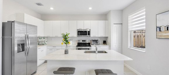 3 dormitorios dúplex en venta en Miami, Miami-Dade, Florida, USA № 615623 17