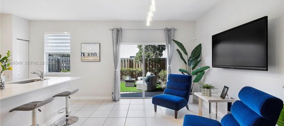 3 dormitorios dúplex en venta en Miami, Miami-Dade, Florida, USA № 615623 19