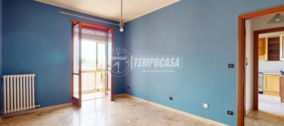 4 rooms Apartment in Bra, Italy No. 286563 2