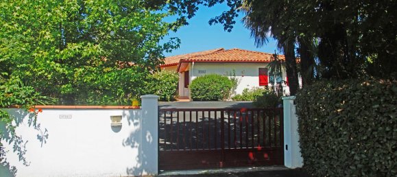 4 bedrooms House in Ustaritz, France No. 294643 13