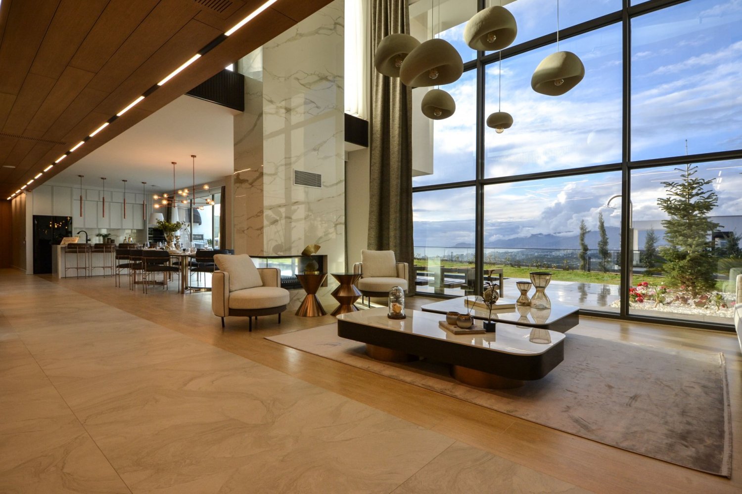 Villa 4+1 in Kargicak, Turkey No. 560