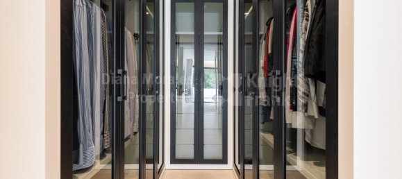 3 bedrooms Apartment in Marbella, Spain No. 122392 25